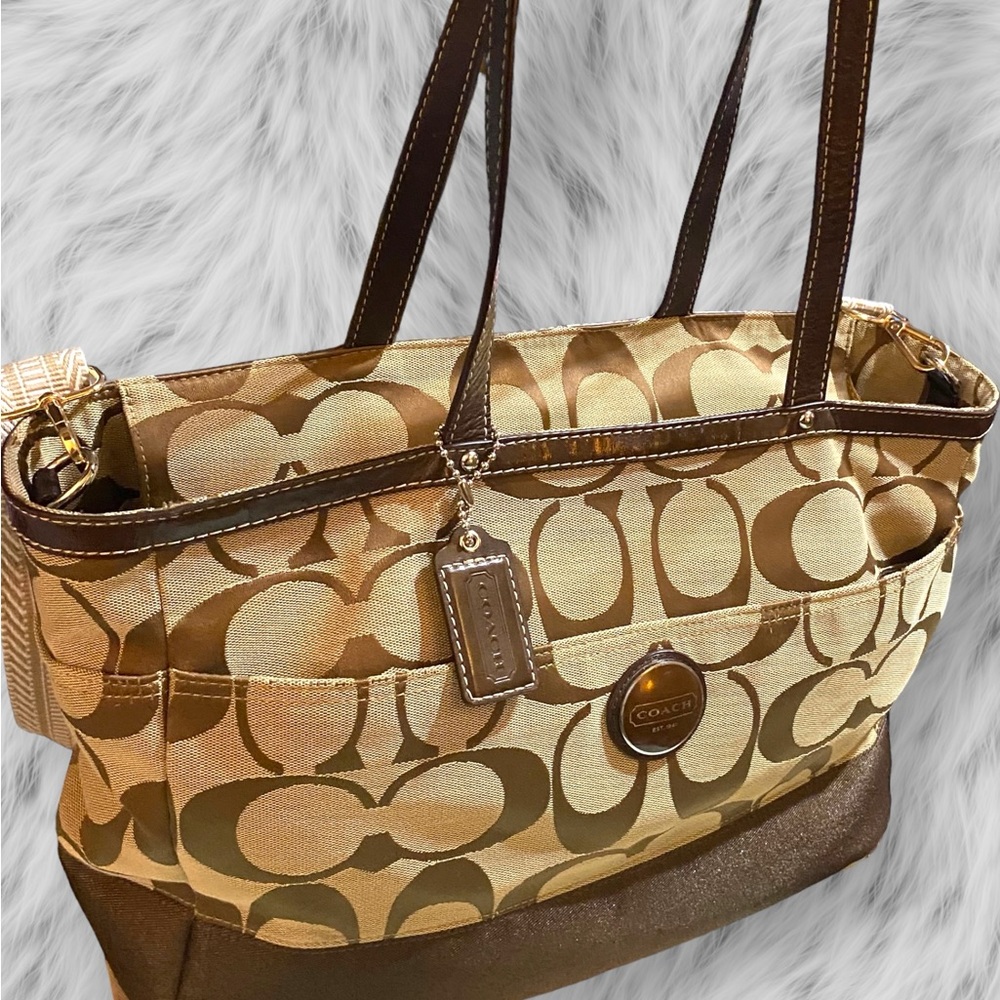 🚨SOLD 🚨 COACH DIAPER BAG EUC - Picture 6 of 15
